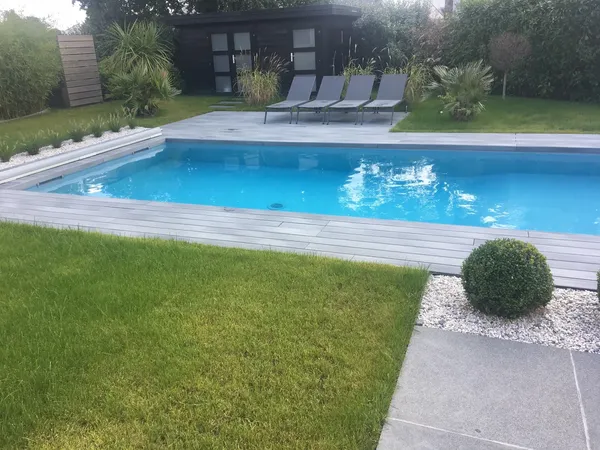 Photo de construction de piscines sur Rennes - Pisciniste Ille et Vilaine