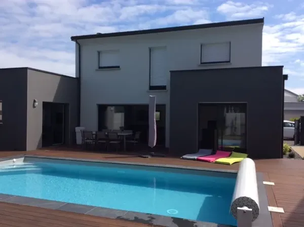 Photo de construction de piscines sur Rennes - Pisciniste Ille et Vilaine